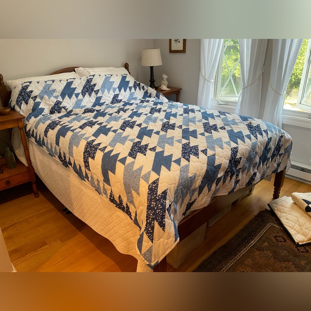 Twin quilted coverlet